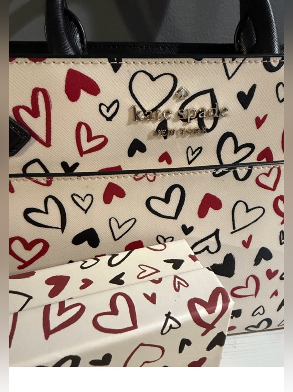 Kate Spade New York Staci Medium Satchel scribble hearts w/matching wallet NWOT - Picture 2 of 12